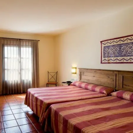 Portaventura El Paso - Includes Unlimited Access To Portaventura Park & 1 Access To Ferrari Land Otel Salou
