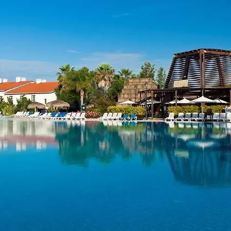 Portaventura El Paso - Includes Unlimited Access To Portaventura Park & 1 Access To Ferrari Land Otel