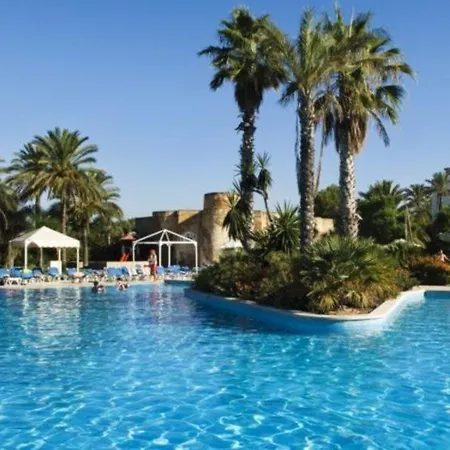 Portaventura El Paso - Includes Unlimited Access To Portaventura Park & 1 Access To Ferrari Land 호텔 4*
